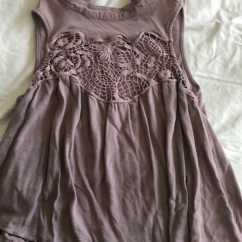 Mauve, Sleeveless top